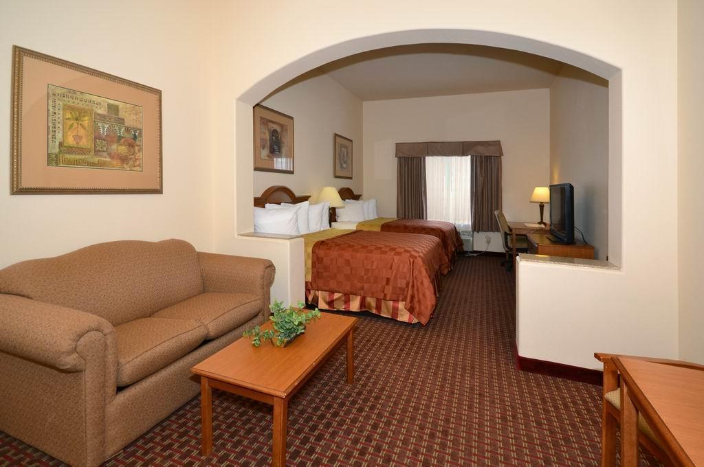 Best Western Casa Villa Suites Harlingen Exterior foto