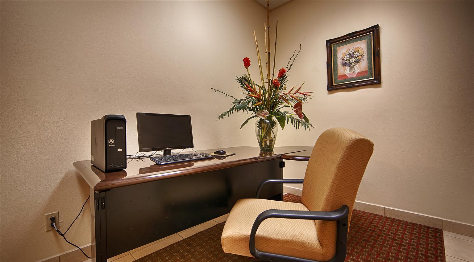 Best Western Casa Villa Suites Harlingen Exterior foto